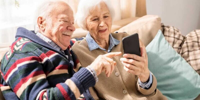 Best Cell Phone Plans for Seniors in Canada
